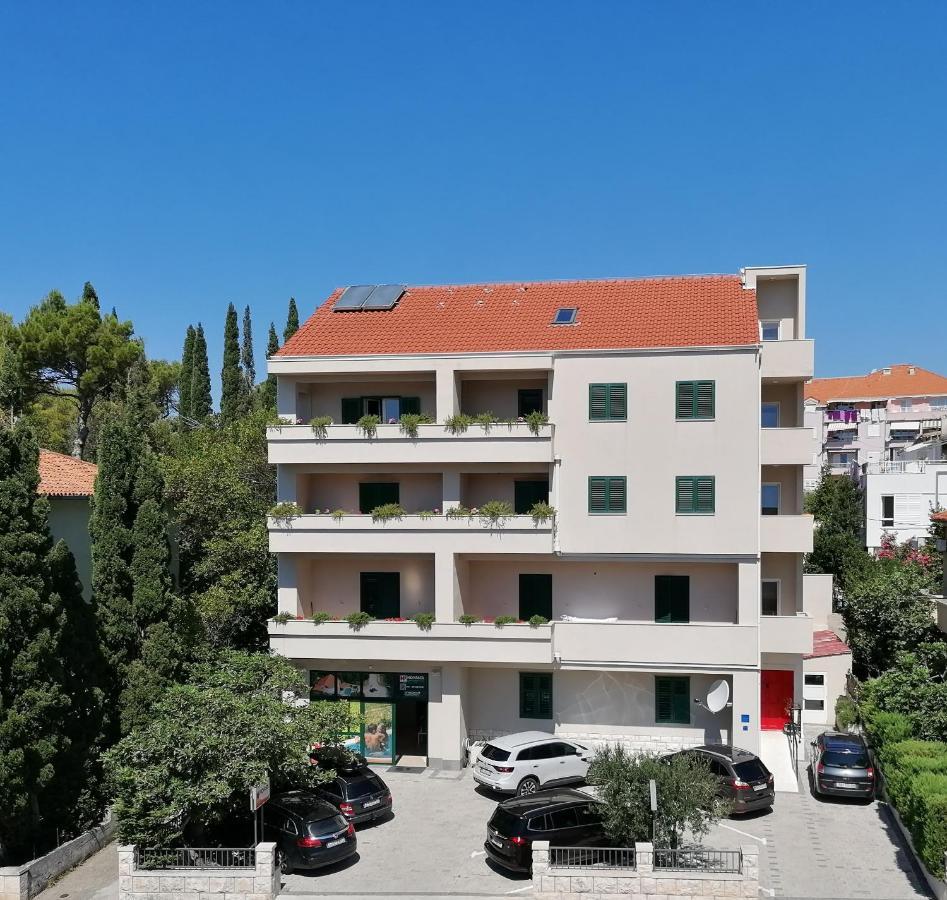 Apartments Smokva Makarska Extérieur photo