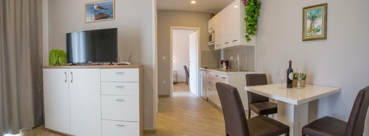 Apartments Smokva Makarska Extérieur photo