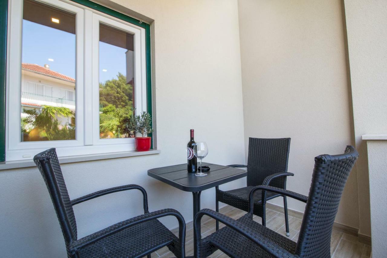 Apartments Smokva Makarska Extérieur photo
