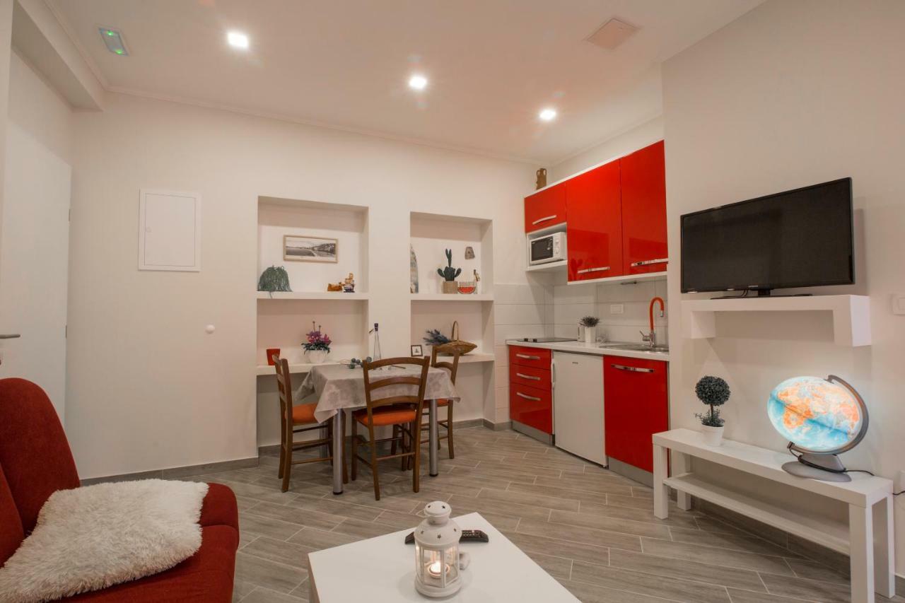 Apartments Smokva Makarska Extérieur photo