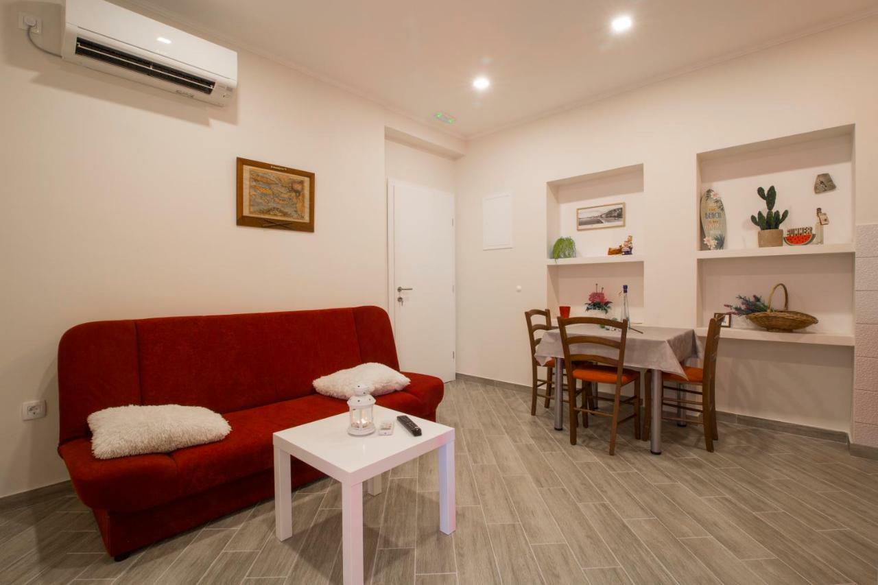 Apartments Smokva Makarska Extérieur photo